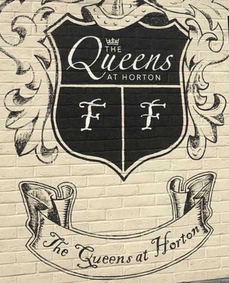 The Queens At Horton Телфорд Экстерьер фото